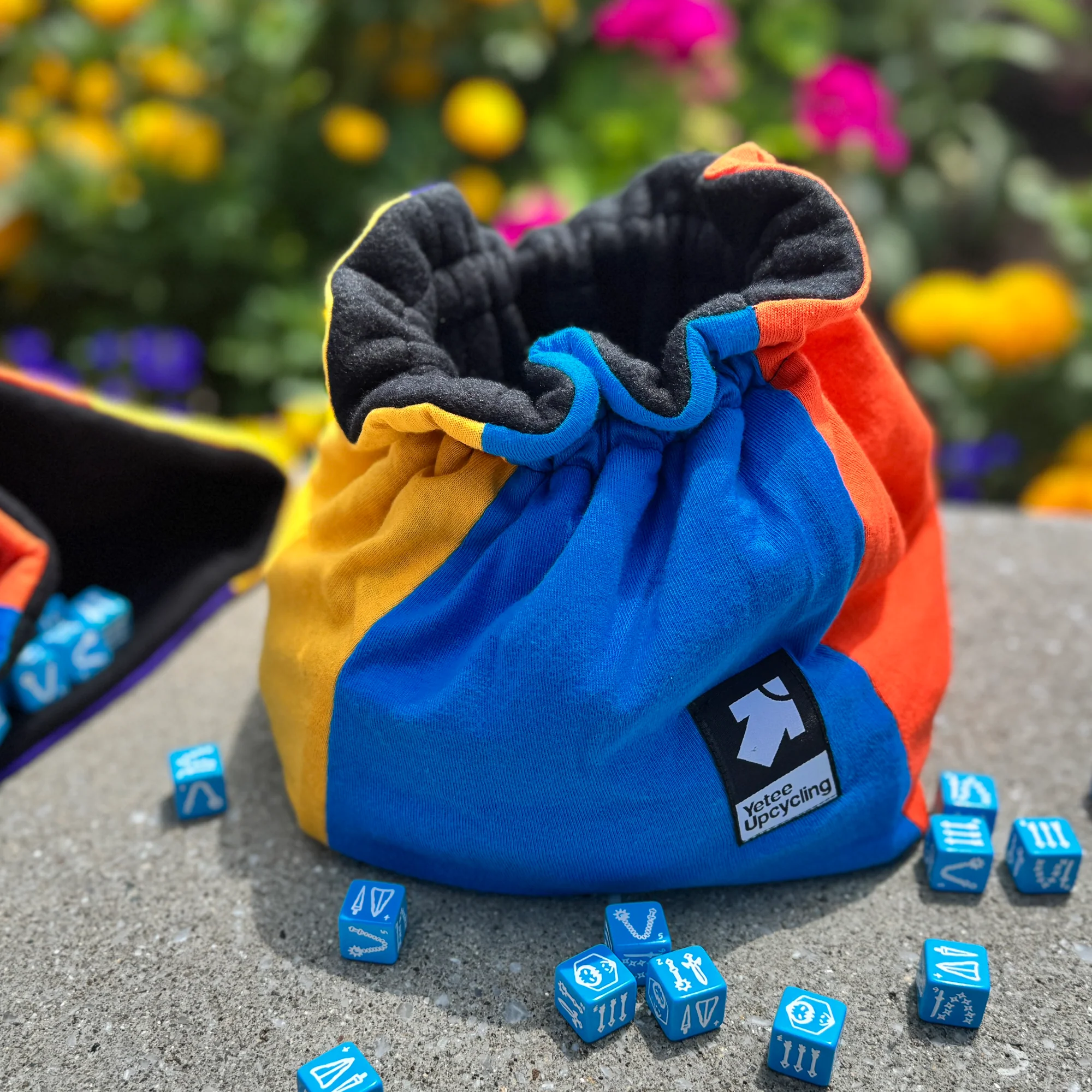 Jumbo Upcycling Dice Bag Color Block